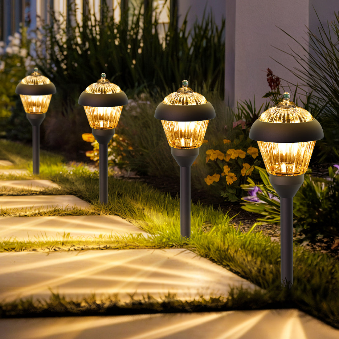 HMDecor Solar Garden Pathway Light with Metal & Glass